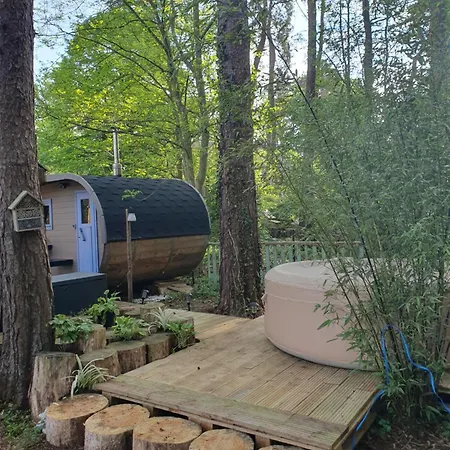 Tente de luxe Dans Les Arbres Beaumontel